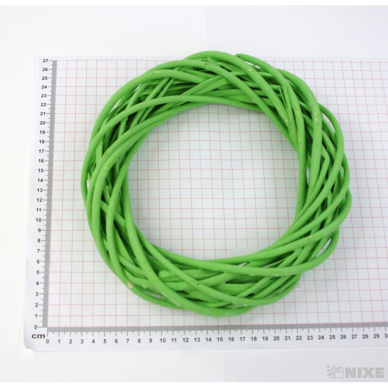 VĚNEC PROUTĚNÝ 25cm*MIX BAREV