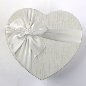 KRABICE SRDCE 3ks 20x8,5cm 16,5x7 13,5x5,5*BÍLÁ