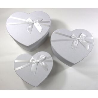 KRABICE SRDCE 22x10cm 19x8 17x7*BÍLÁ