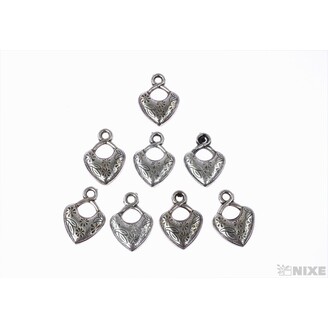 ZÁVĚS KOV SRDCE 8ks 3cm*STŘÍBRNÁ