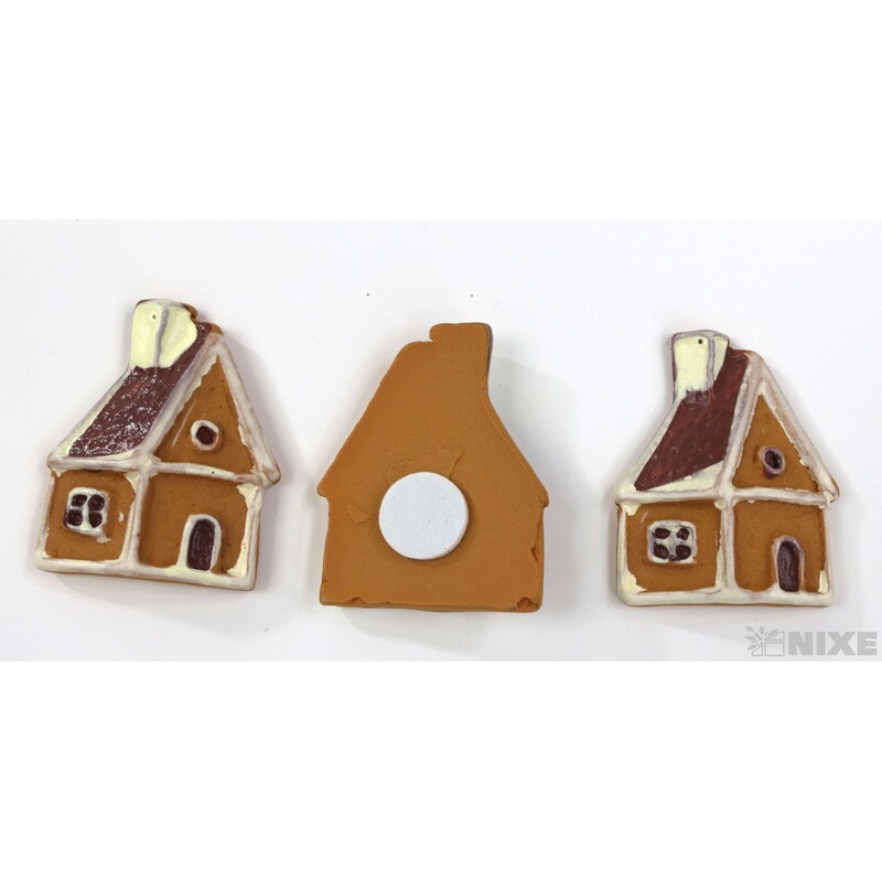 DOMEČEK NALEP. 3cm 10ks*