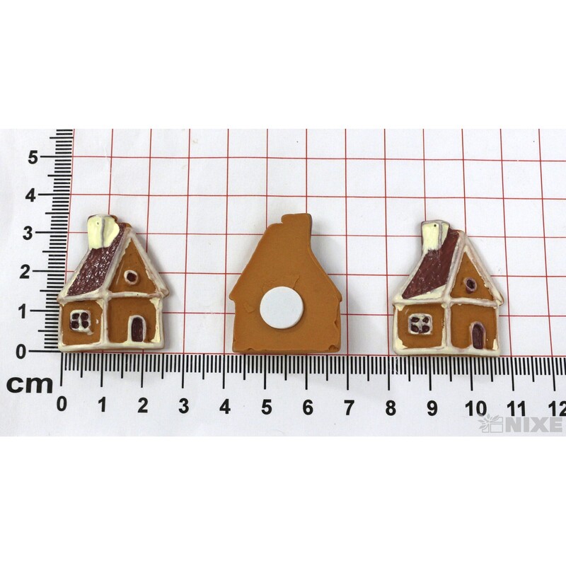 DOMEČEK NALEP. 3cm 10ks*