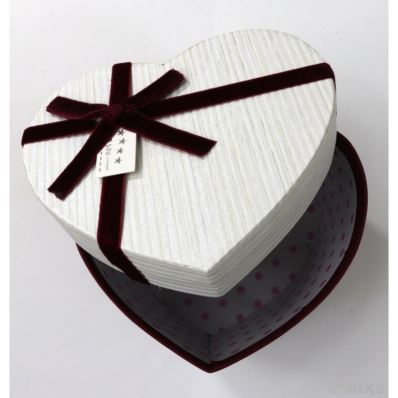 KRABICE SRDCE 4ks 13x11cm*MIX BAREV