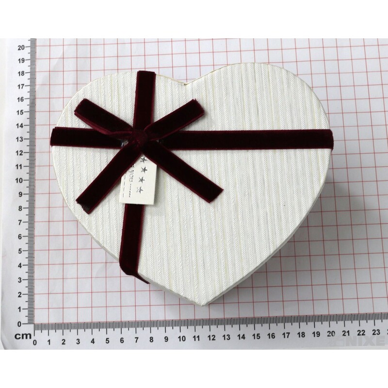 KRABICE SRDCE 4ks 13x11cm*MIX BAREV