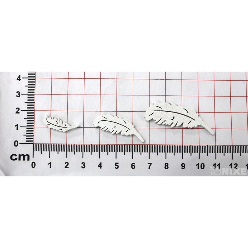 LISTY 2-4cm 30ks*BÍLÁ