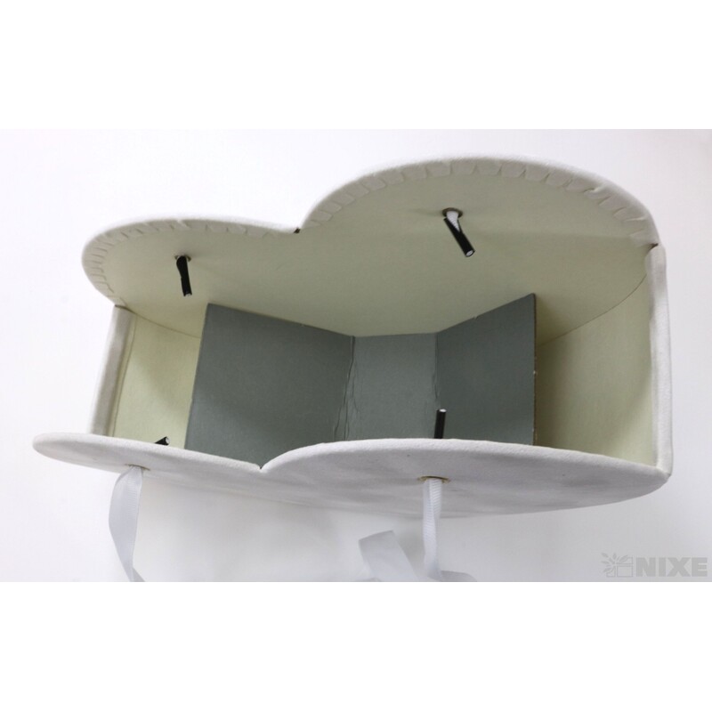 KRABICE SRDCE 26x9cm 23x8*BÍLÁ