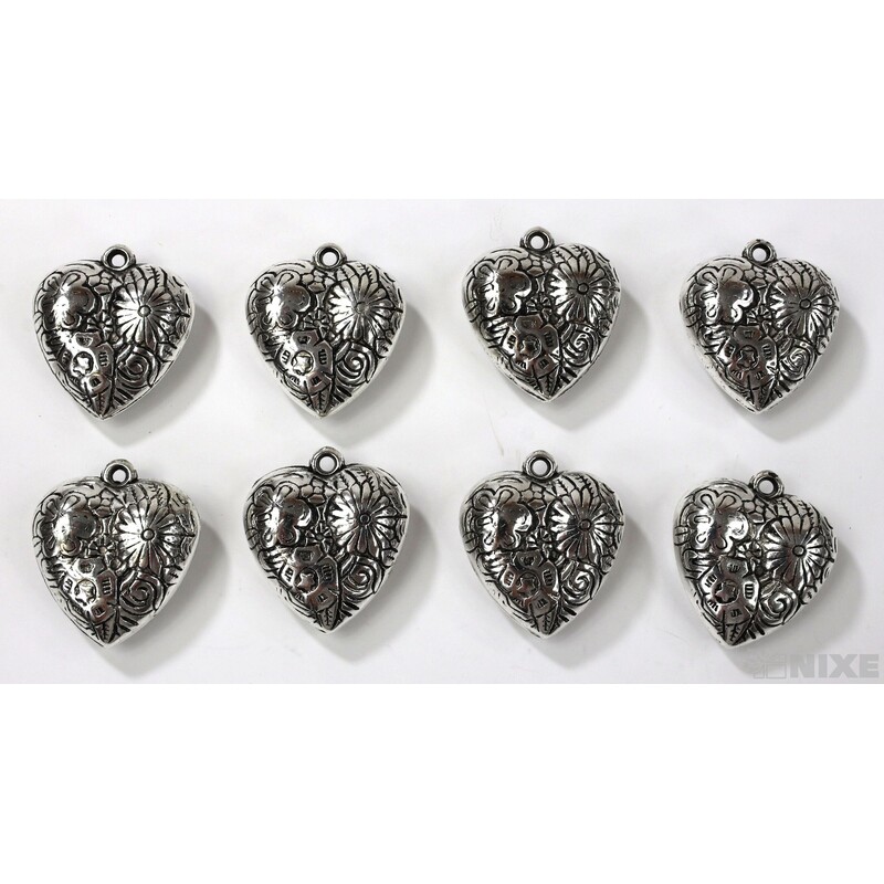 ZÁVĚS KOV SRDCE 8ks 3cm*STŘÍBRNÁ
