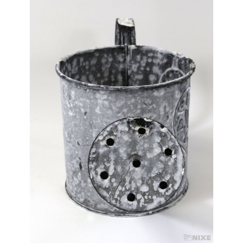 PLECHOVÁ KONEV 10x10cm*BÍLÁ