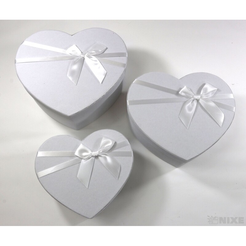 KRABICE SRDCE 22x10cm 19x8 17x7*BÍLÁ