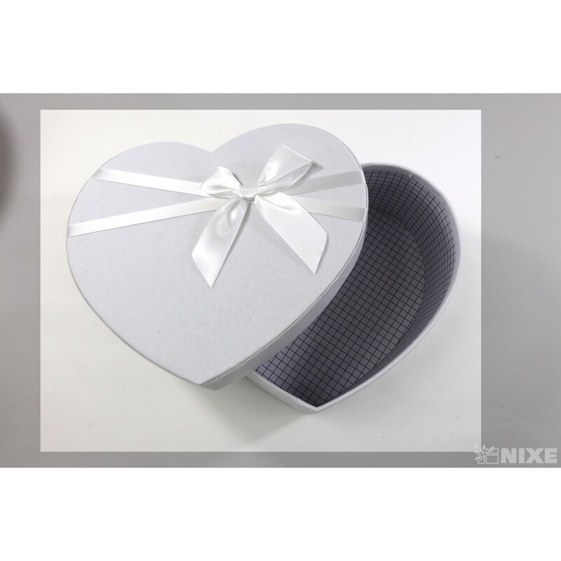 KRABICE SRDCE 22x10cm 19x8 17x7*BÍLÁ