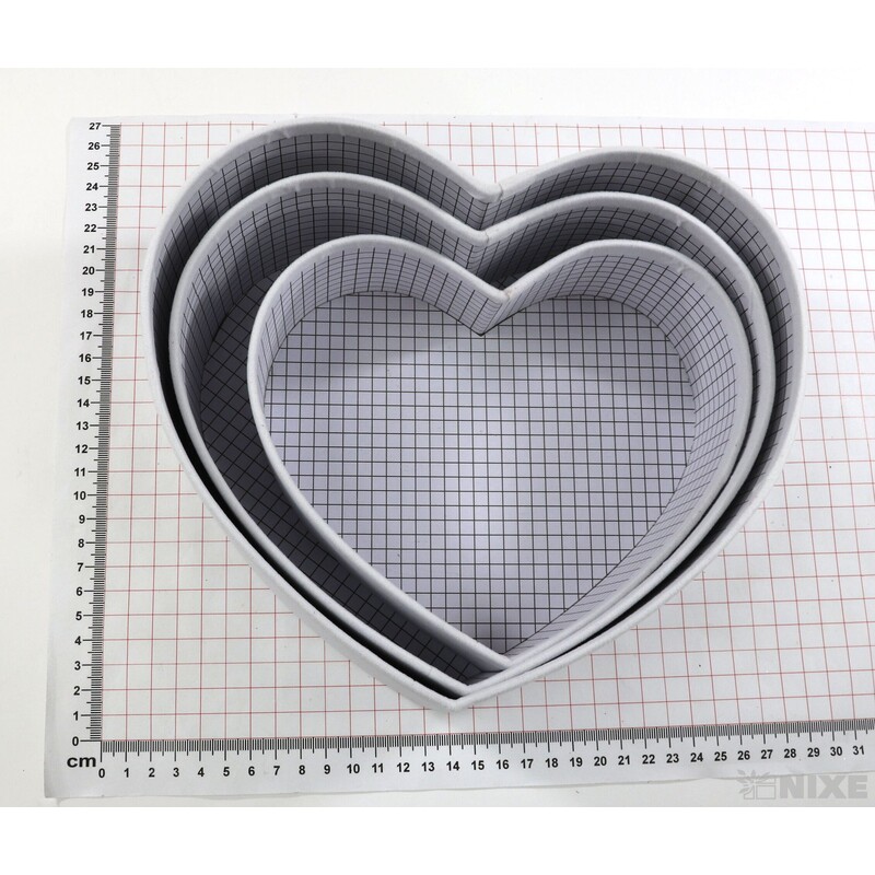 KRABICE SRDCE 22x10cm 19x8 17x7*BÍLÁ