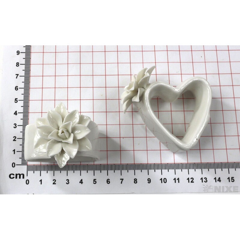 STOJAN NA UBROUSKY 6ks 6,5x4,8cm*BÍLÁ