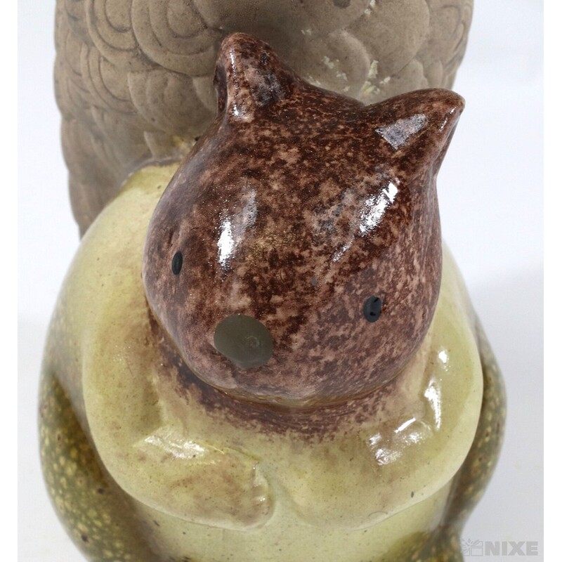 VEVERKA KERAMIKA 18x18cm*