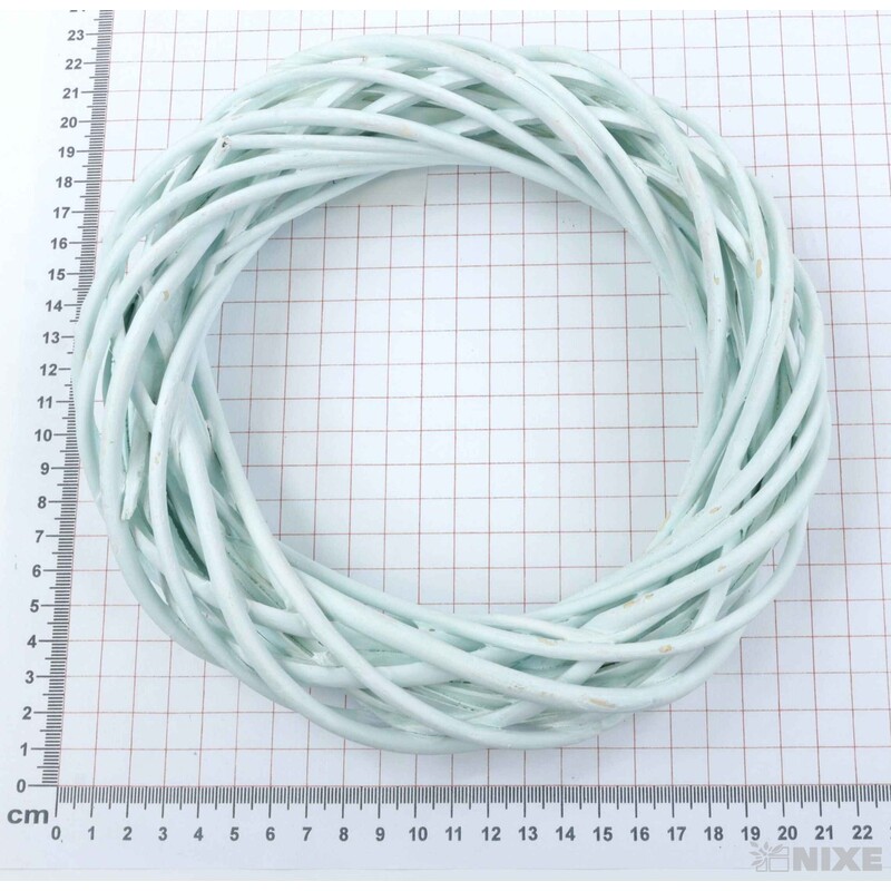 VĚNEC PROUTĚNÝ 20cm*MIX BAREV