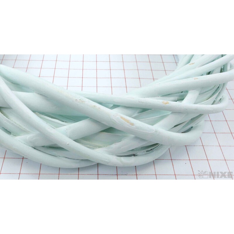 VĚNEC PROUTĚNÝ 20cm*MIX BAREV