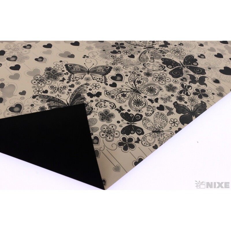 ROLE PLAST NAOMY 70cmx40m*ČERNÁ