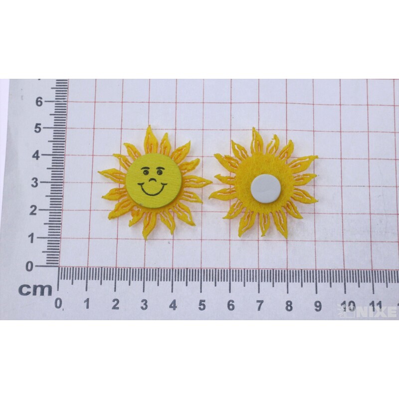 SLUNÍČKO FILC NALEP 4cm 12ks*MIX BAREV