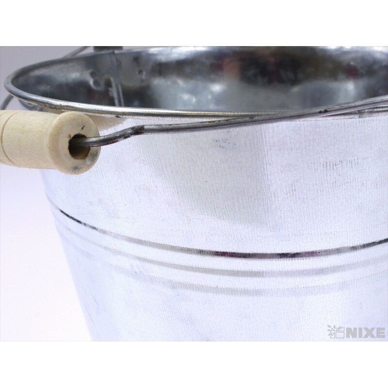 PLECHOVÝ KBELÍK 17x17cm*