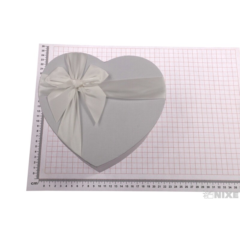 SRDCE BOX 3ks 22x20x9cm 18,5x17x7,5 16x14x8*BÍLÁ